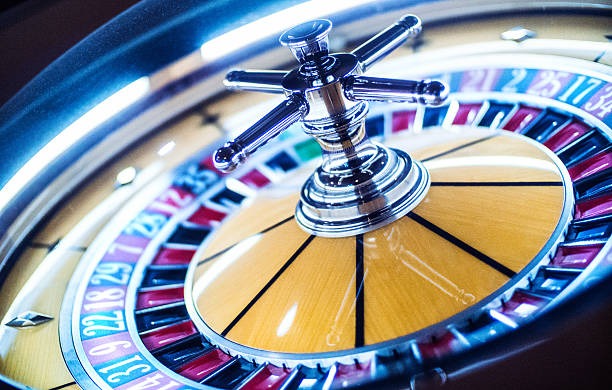 obatbet mobile app interface showing slot games and live casino options